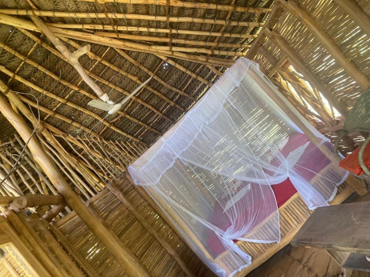 The Alpha Monkey Hotel & Tree House Тангале Екстериор снимка